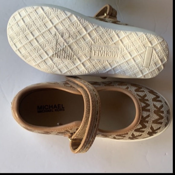 NWOT MICHAEL Michael Kors arial toddler shoes size 10 - Picture 4 of 6